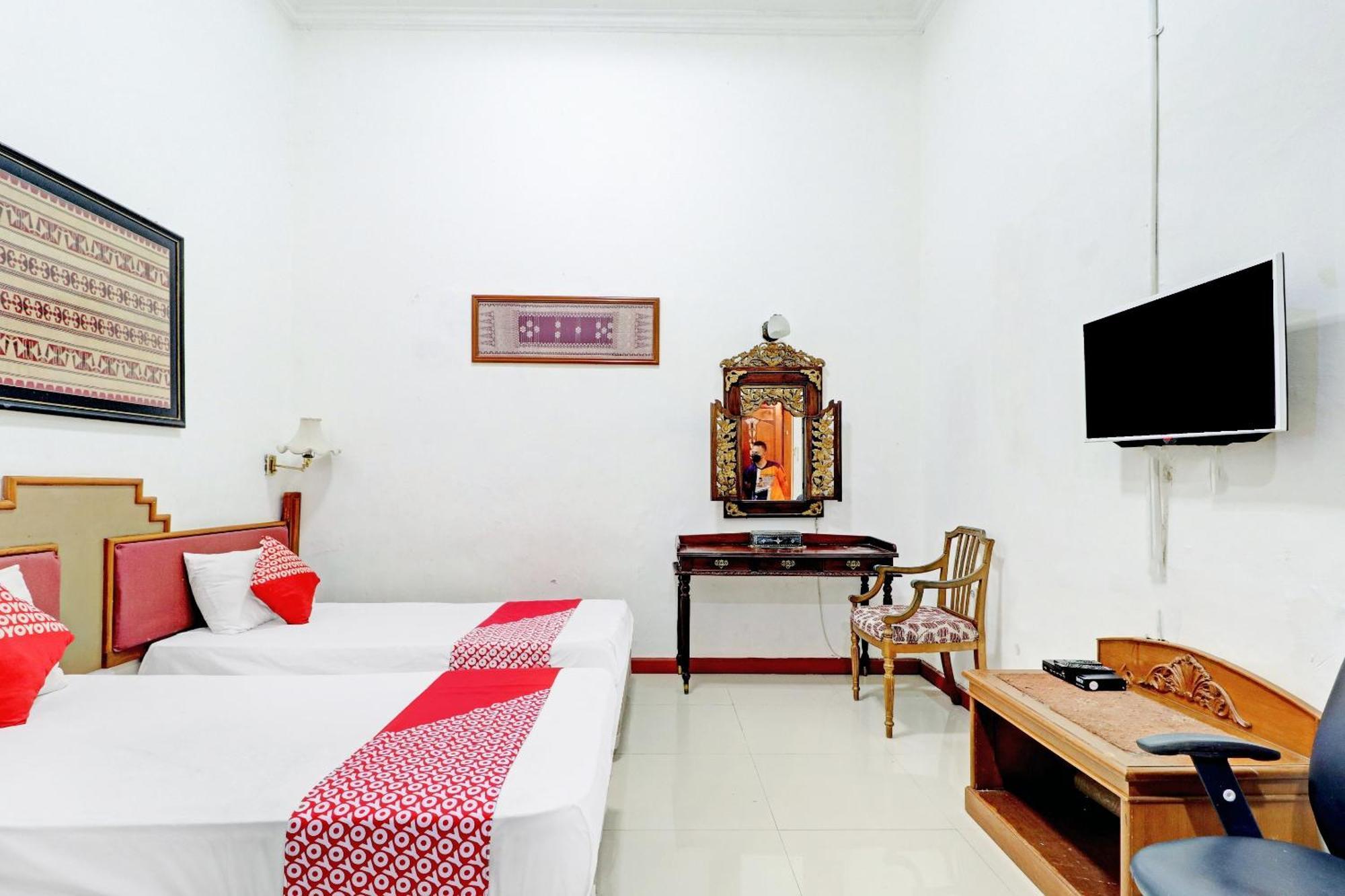 Hotel O Bandung Near Stadion Siliwangi Formerly The Ethnic Hotel 반둥 외부 사진
