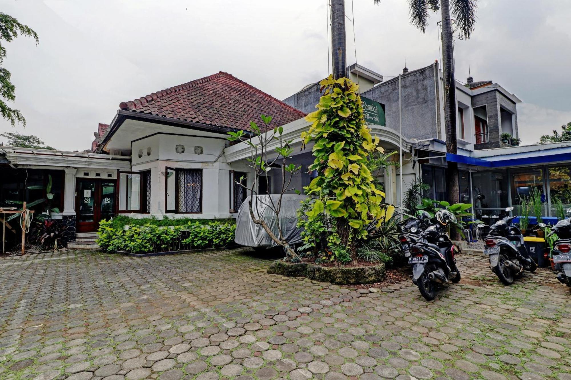 Hotel O Bandung Near Stadion Siliwangi Formerly The Ethnic Hotel 반둥 외부 사진